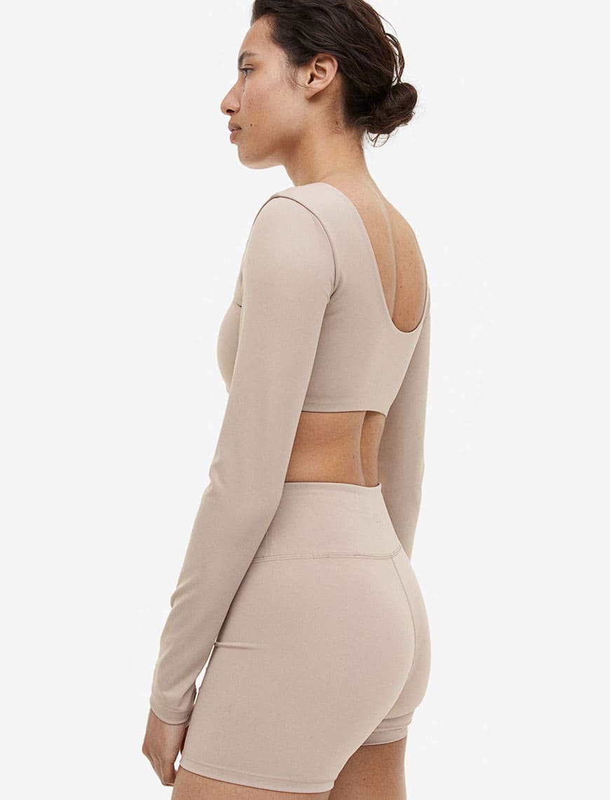 Long Sleeved Sports Crop Top- Buy Mongo-Themed yoga fashion Online | mongo