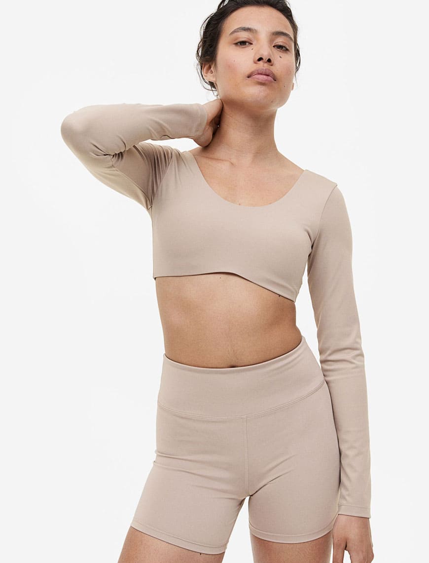 Long Sleeved Sports Crop Top- Buy Mongo-Themed yoga fashion Online | mongo