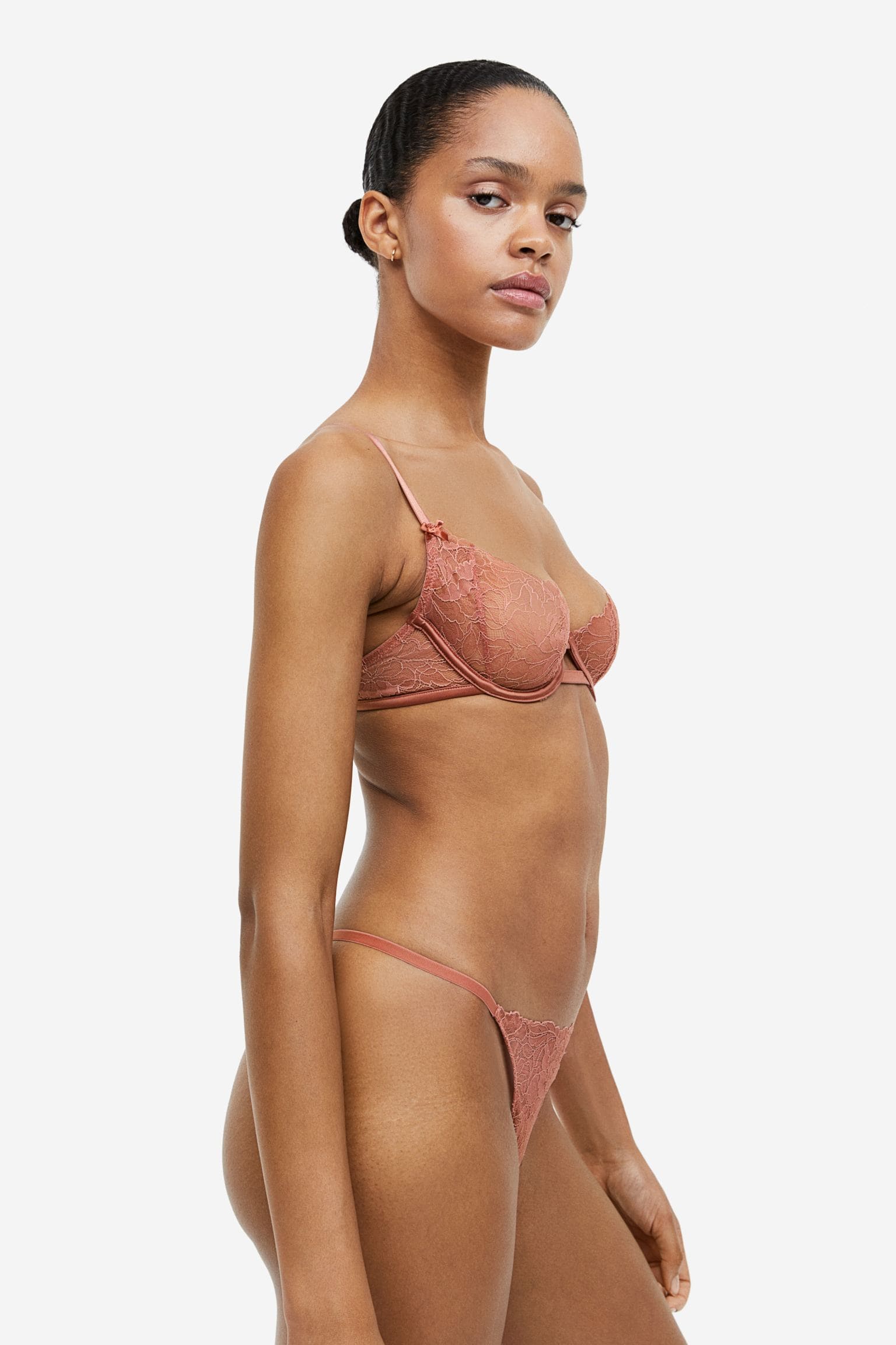Non-padded underwired lace bra- Buy Mongo-Themed lingerie Online | mongo