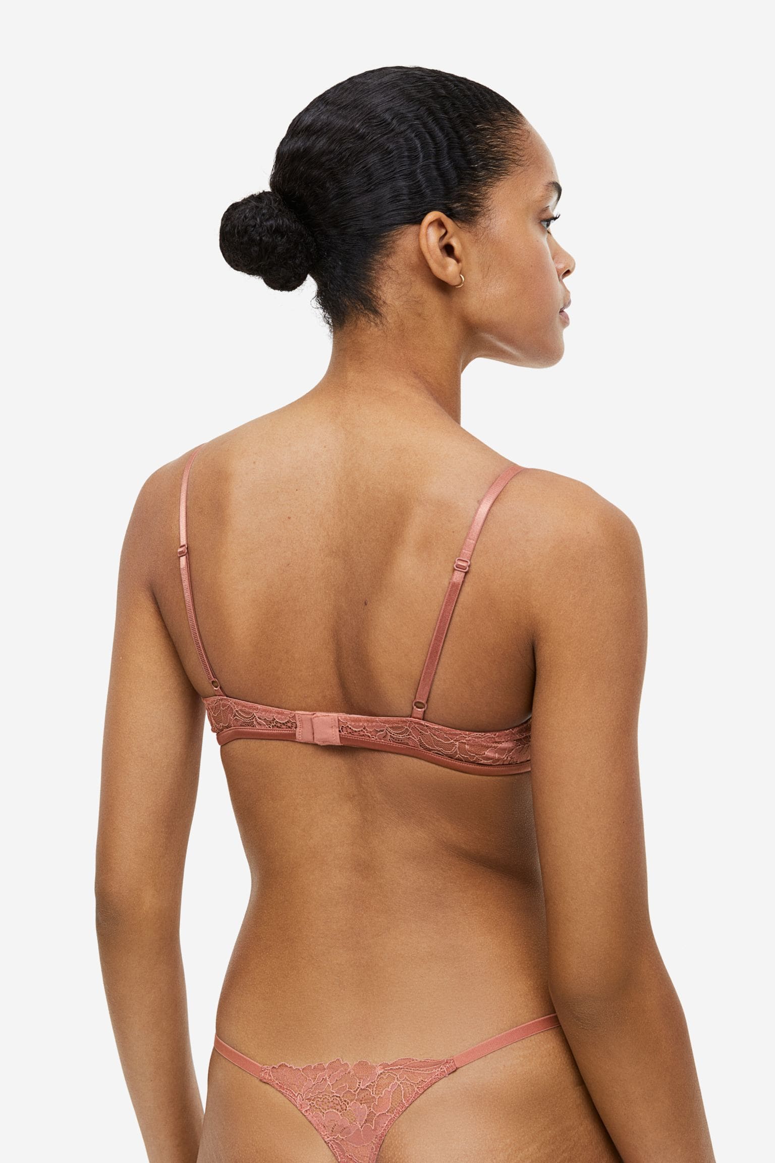Non-padded underwired lace bra- Buy Mongo-Themed lingerie Online | mongo