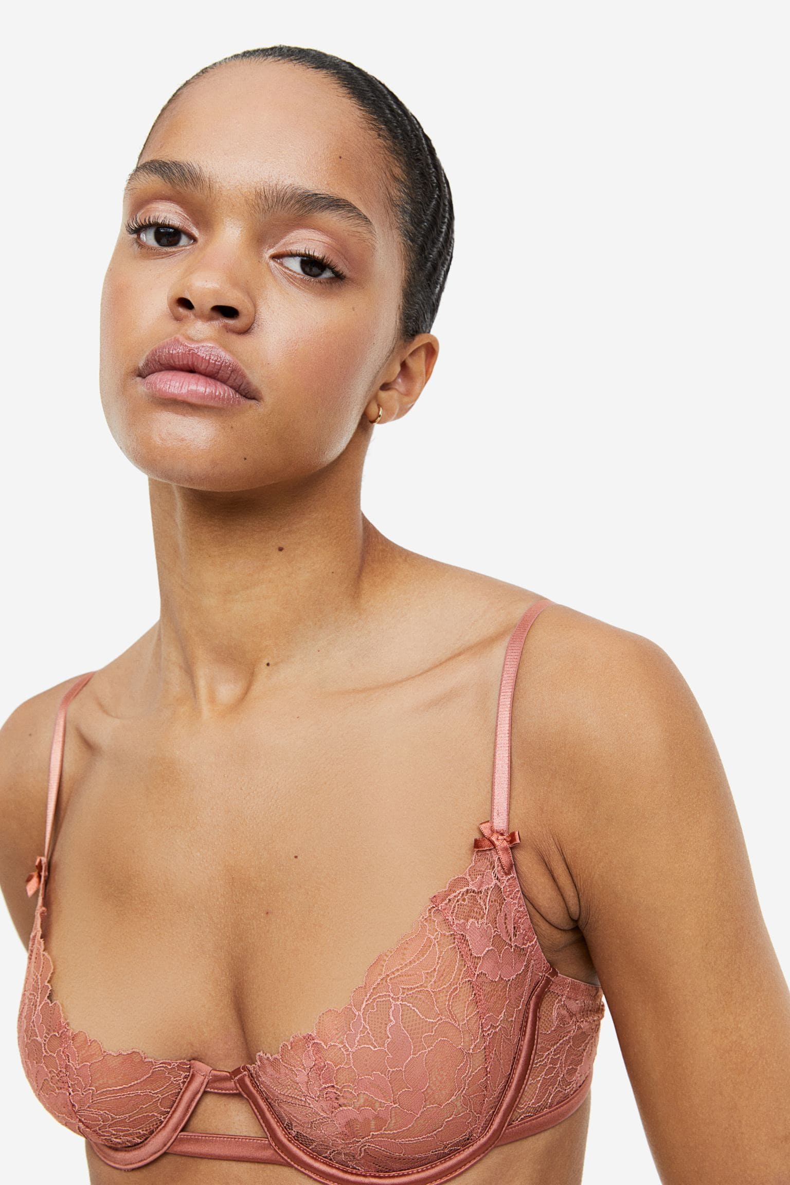 Non-padded underwired lace bra- Buy Mongo-Themed lingerie Online | mongo