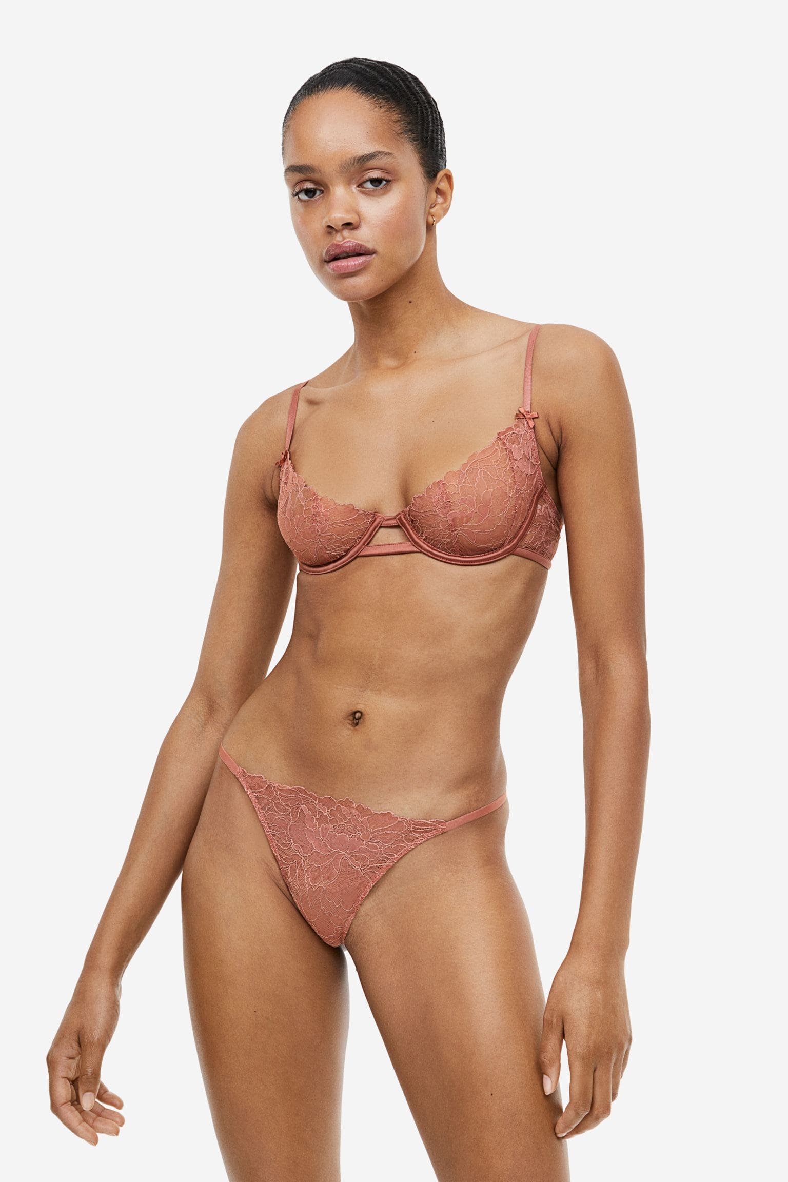 Non-padded underwired lace bra- Buy Mongo-Themed lingerie Online | mongo
